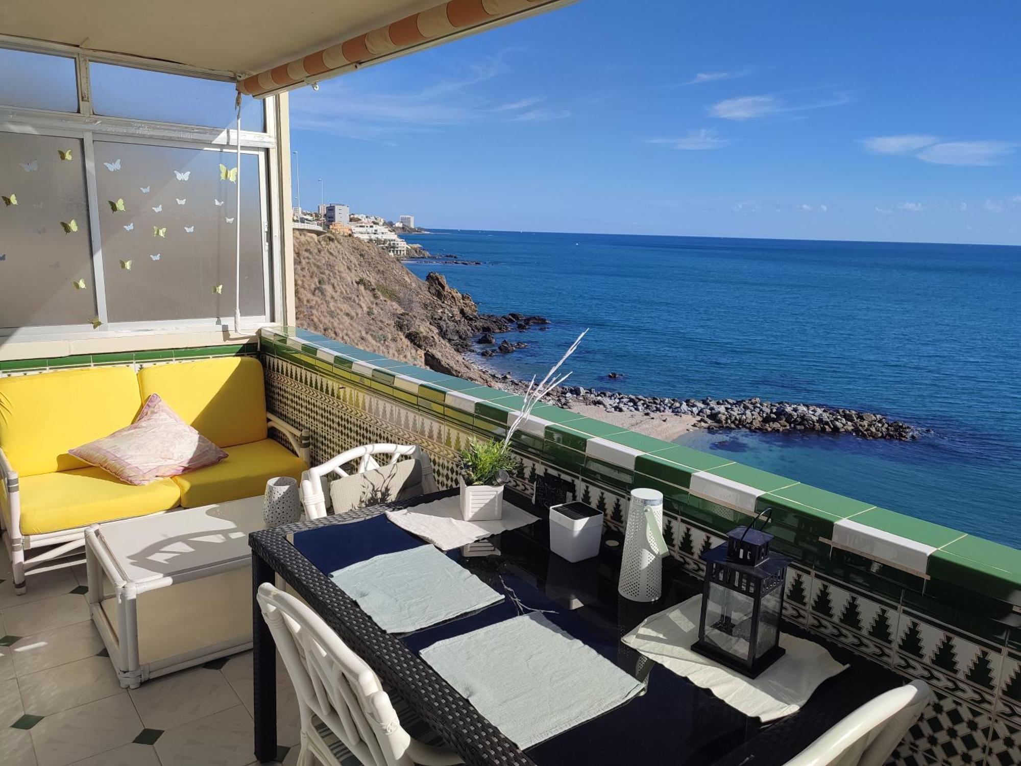 Apartamento En Playa Semi-Privada Benalmadena Luaran gambar